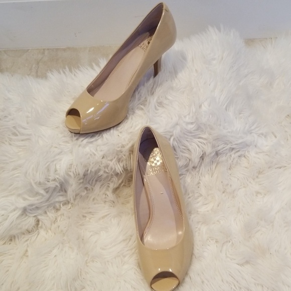 Vince Camuto Shoes - SALE 3/$9 Vince Camuto heels